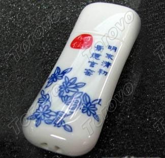 青花瓷U盤圖片
中國傳統文化特色“青花瓷”商標注冊和 青花瓷U盤