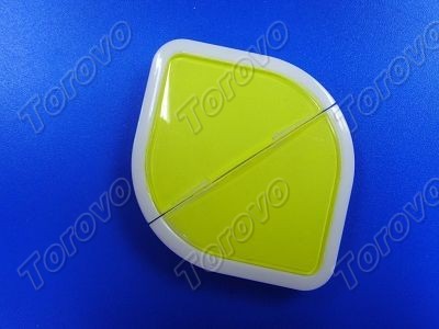 檸檬U盤外觀上采用檸檬造型的風(fēng)格設(shè)計,淡黃色外殼符合 迷你王水果系列檸檬U盤